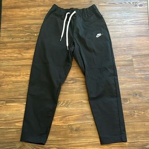 Nike streetwear/ workwear Pants size medium
